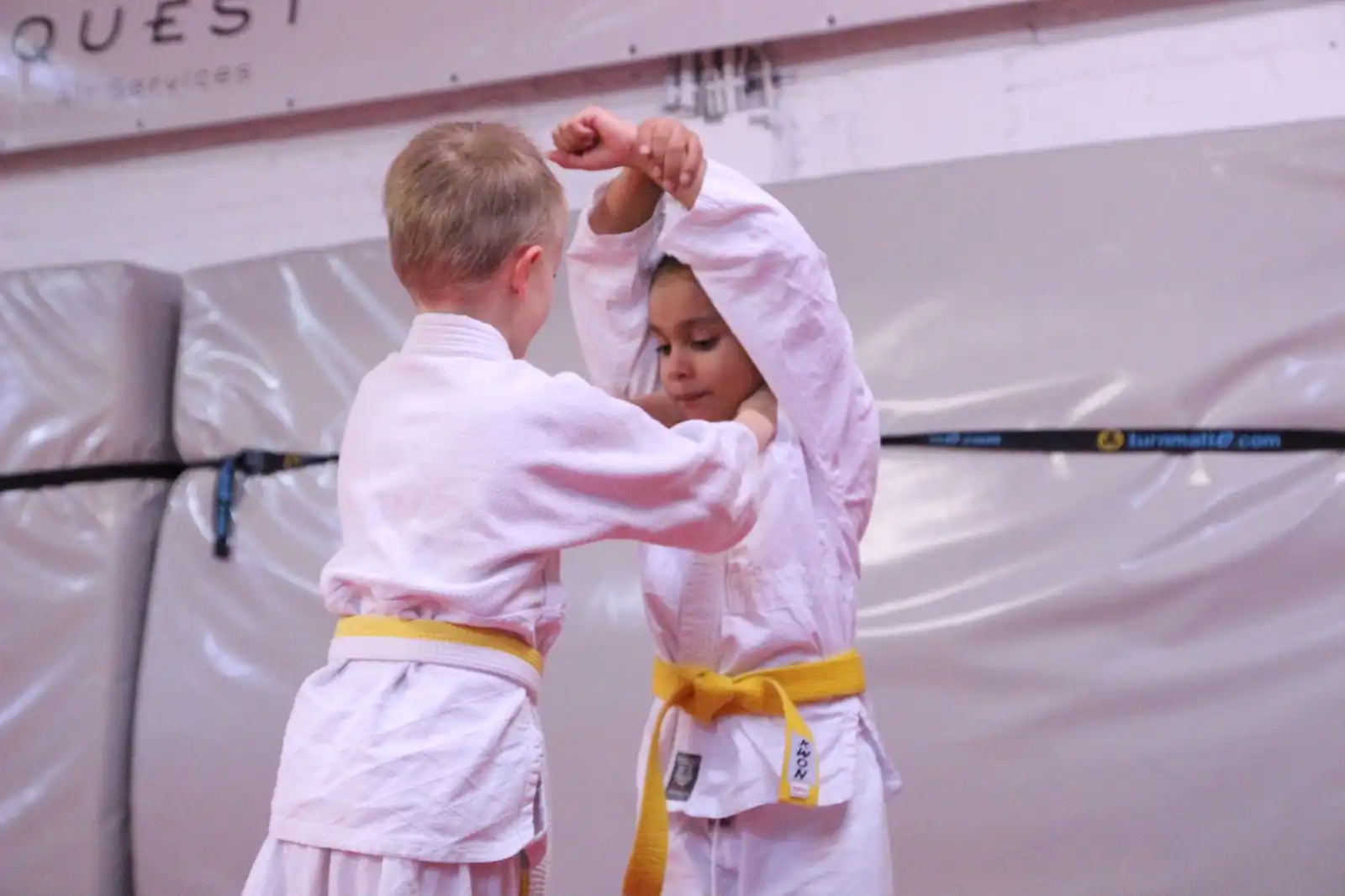 Jiu-Jitsu Kids - Galeriebild 2 von 9: Training und Techniken