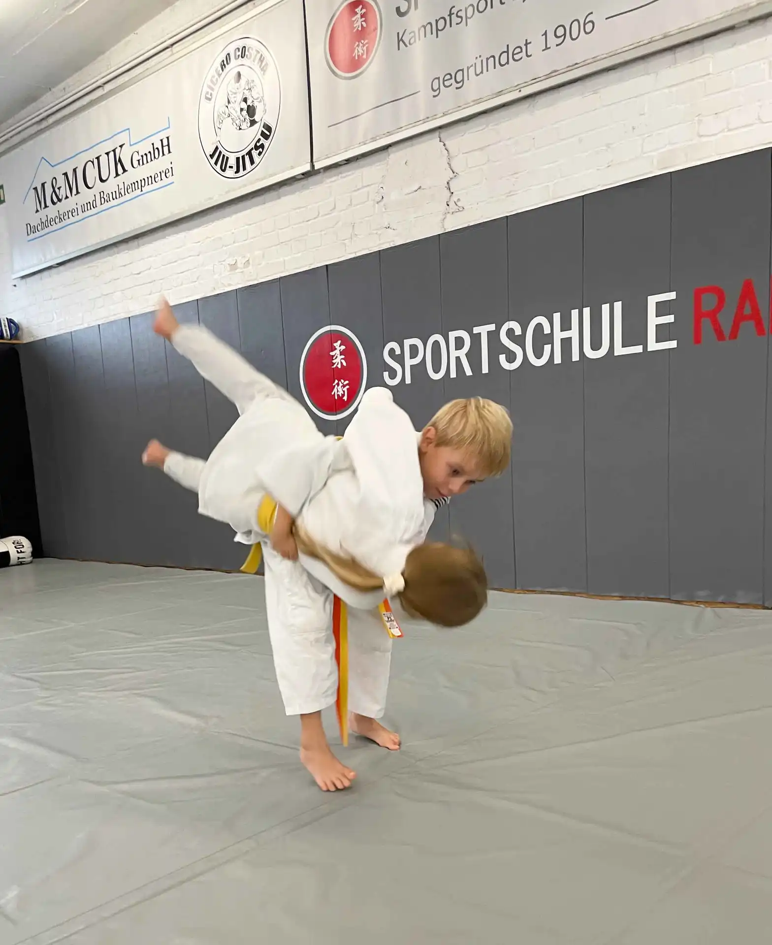 Jiu-Jitsu Kids - Galeriebild 6 von 9: Training und Techniken