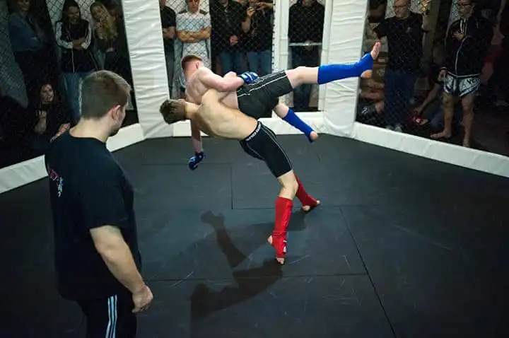 Mixed Martial Arts (MMA) - Galeriebild 2 von 8: Training und Techniken